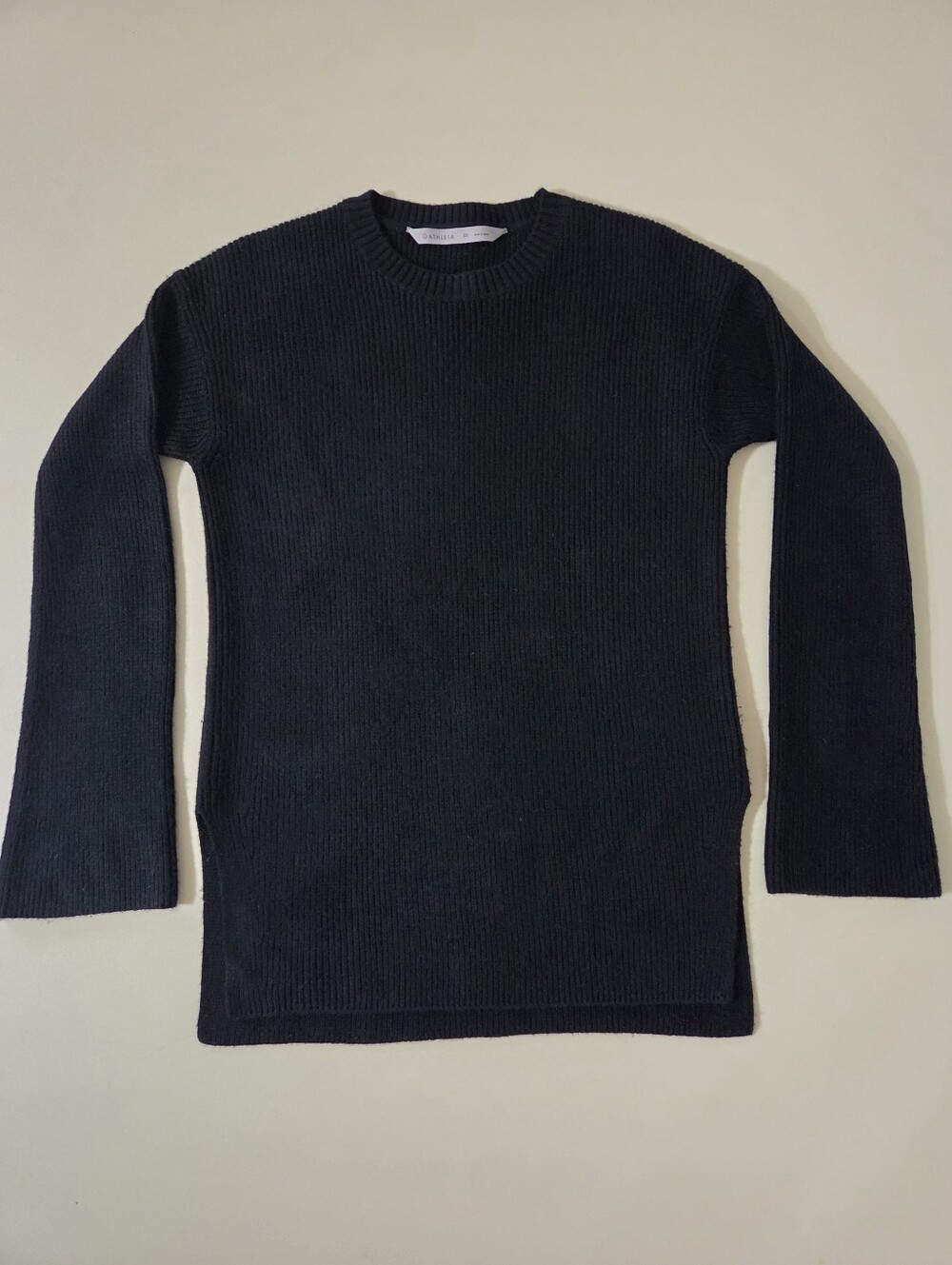 Athleta Black Crewneck Wool Cashmere Bell Sleeve Sweater - Picture 2 of 16